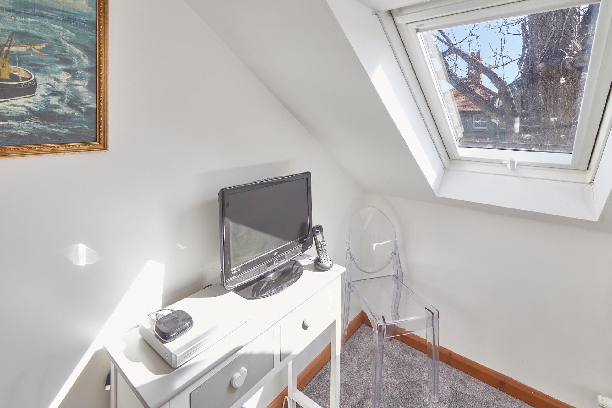 Apartment Robin's Den - *